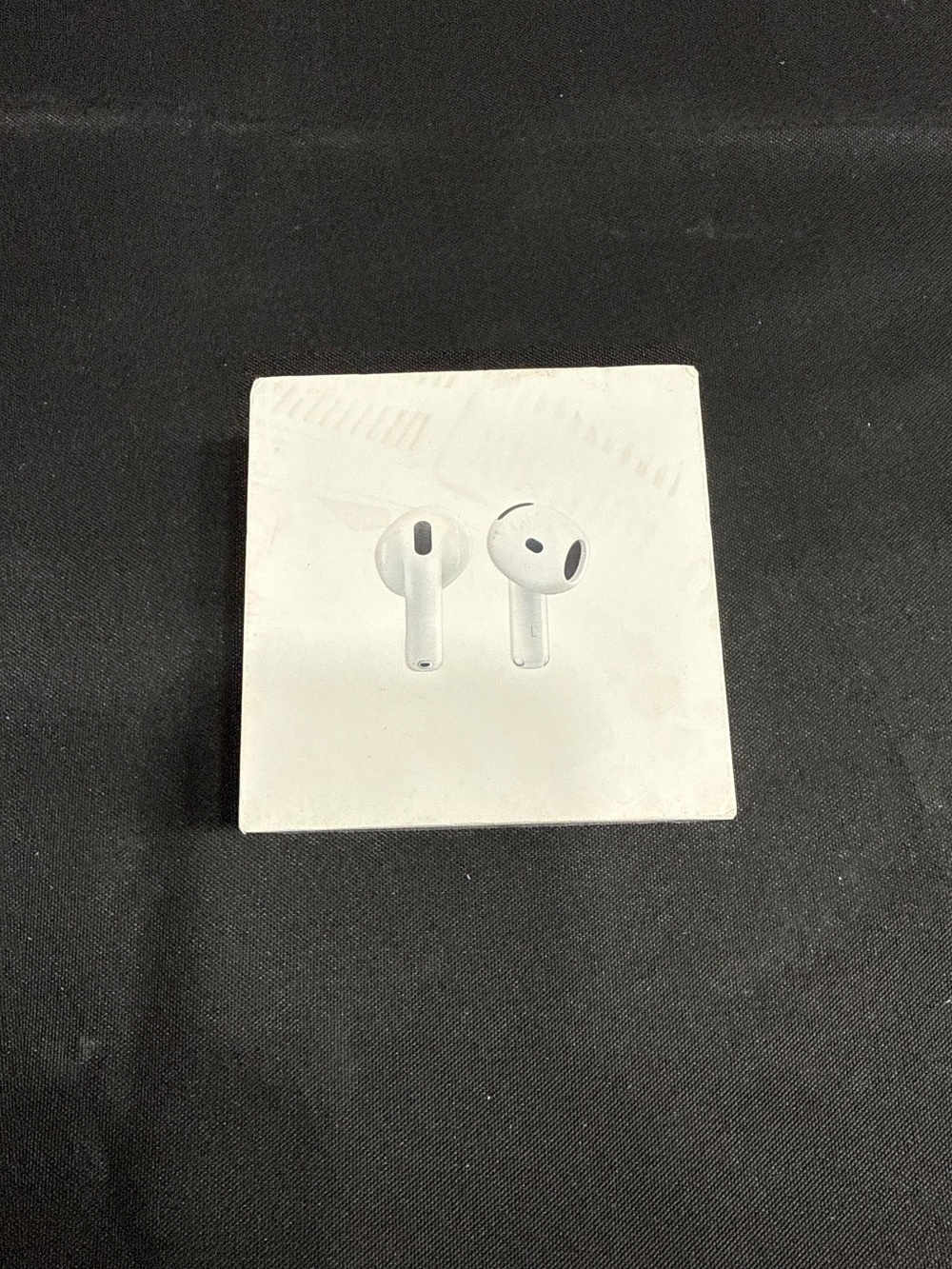 AirPods 4 Wireless Earbuds MXP63AM/A White USB-C 2024
